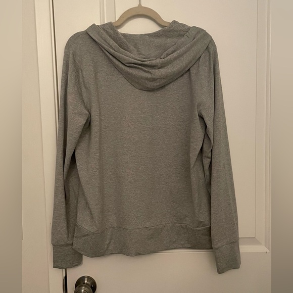 Vuori Men's Gray Zip-Up Sweater - Picture 2 of 3
